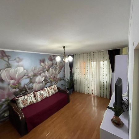 Apartament Magnolia, Piata Gorjului- Metrou Apartment Bucharest Luaran gambar