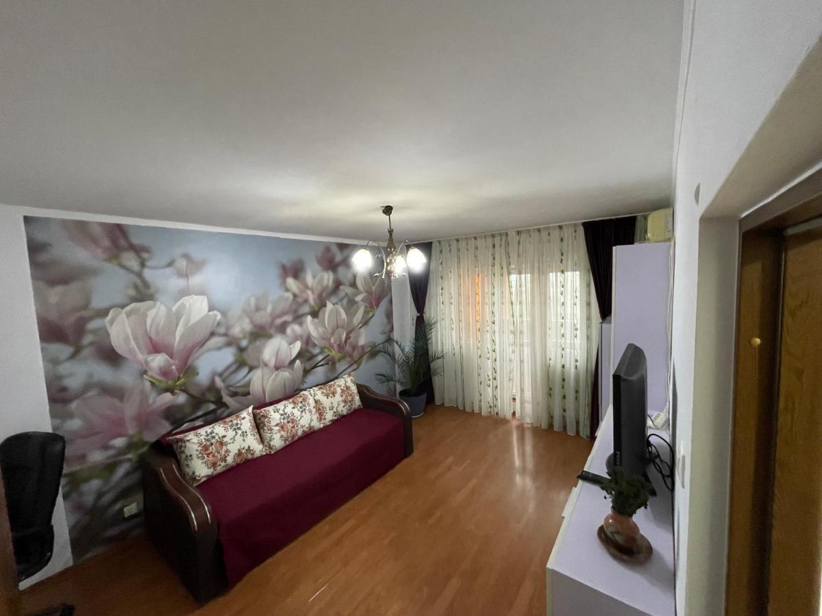 Apartament Magnolia, Piata Gorjului- Metrou Apartment Bucharest Luaran gambar